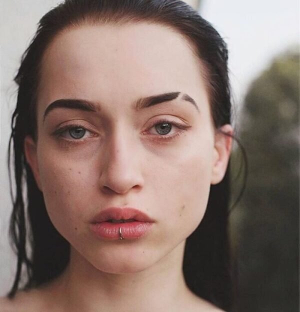 How to do Eyebrow Slits Tips and Essential Steps