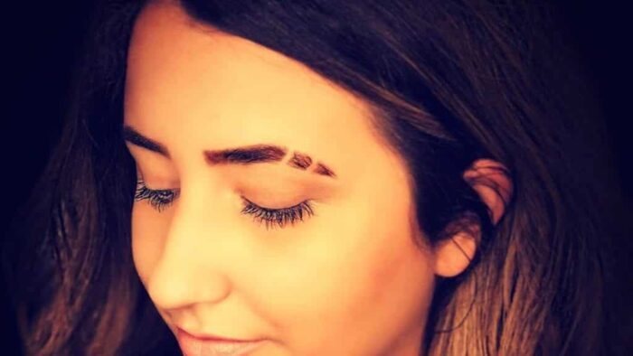 Eyebrow Slits are a way to cut or shape eyebrows that is usually seen as a trend.