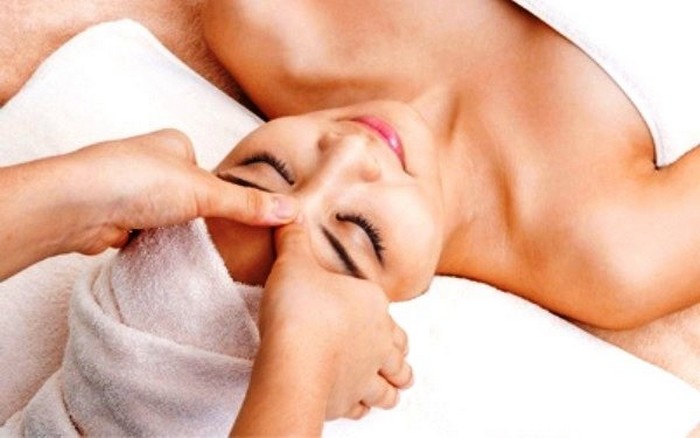 Apply massages to grow thick eyebrow