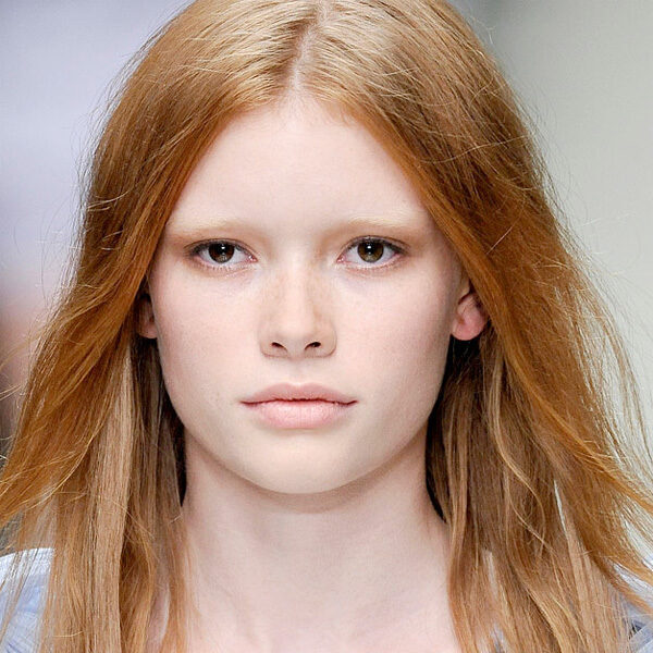 How to get clear eyebrows?