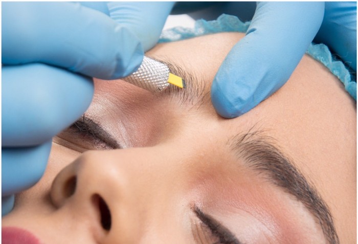How microblading eyebrow done
