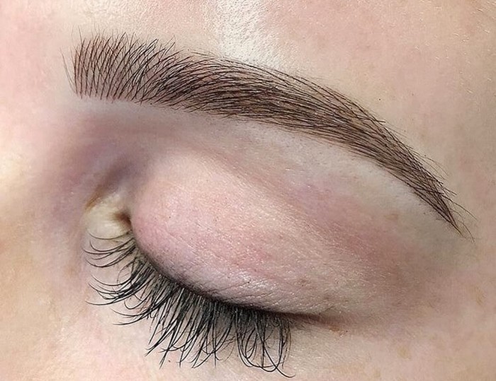 mascara tattoo