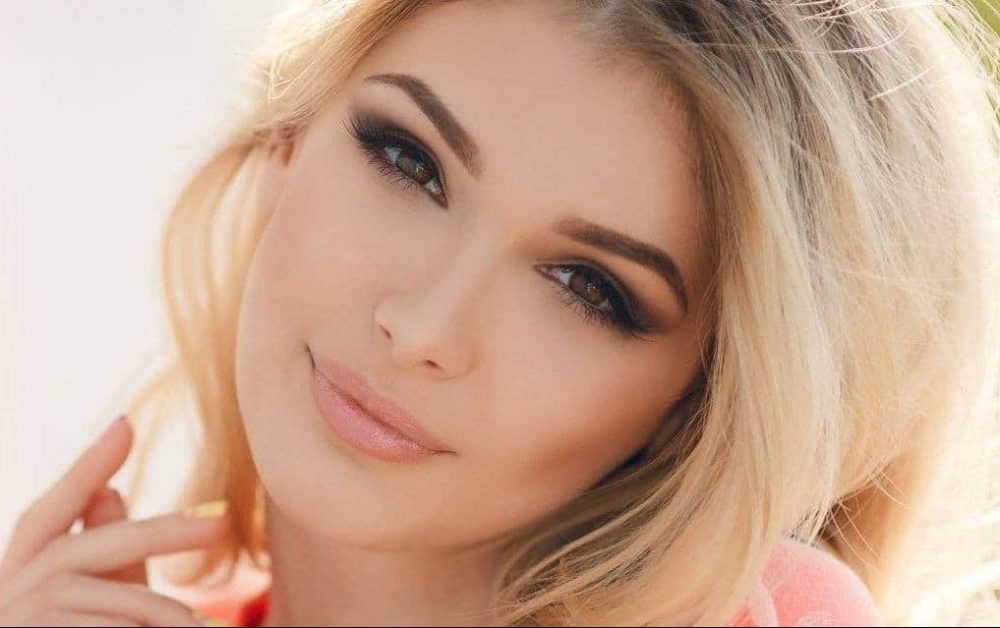 How to choose the right shade of eyebrows for blondes?